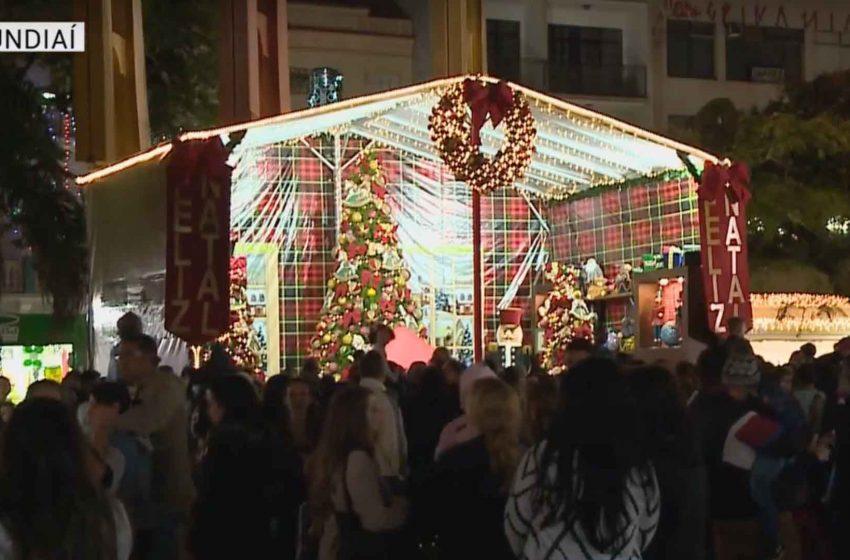  Natal: Papai Noel chega no centro da cidade em Jundiaí
