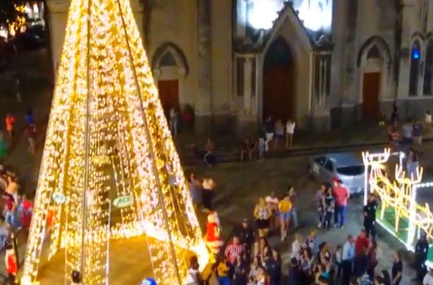  Acesso visita o Natal Iluminado de Laranjal Paulista