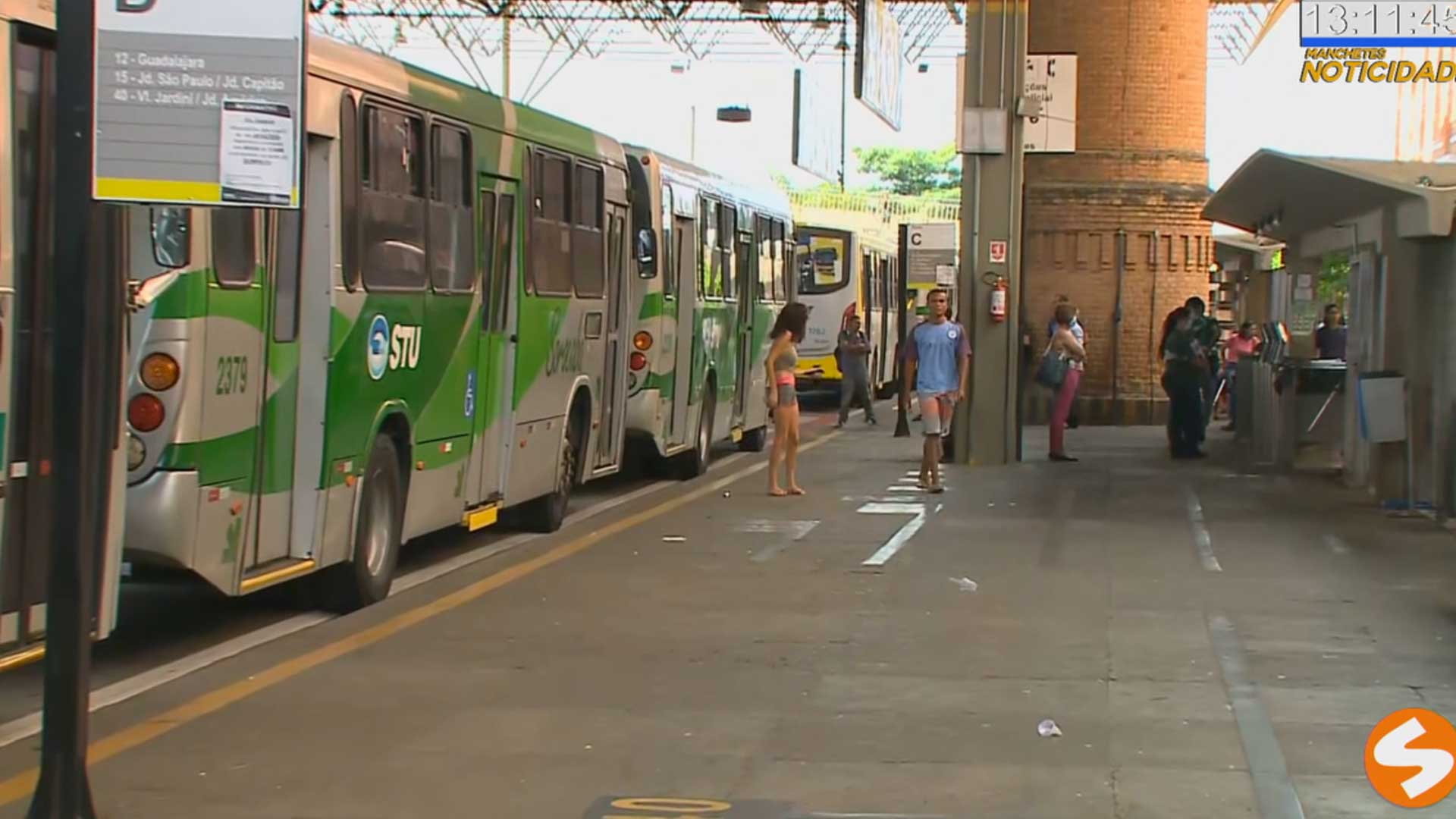 Transporte coletivo em Sorocaba pára pelo segundo dia seguido.