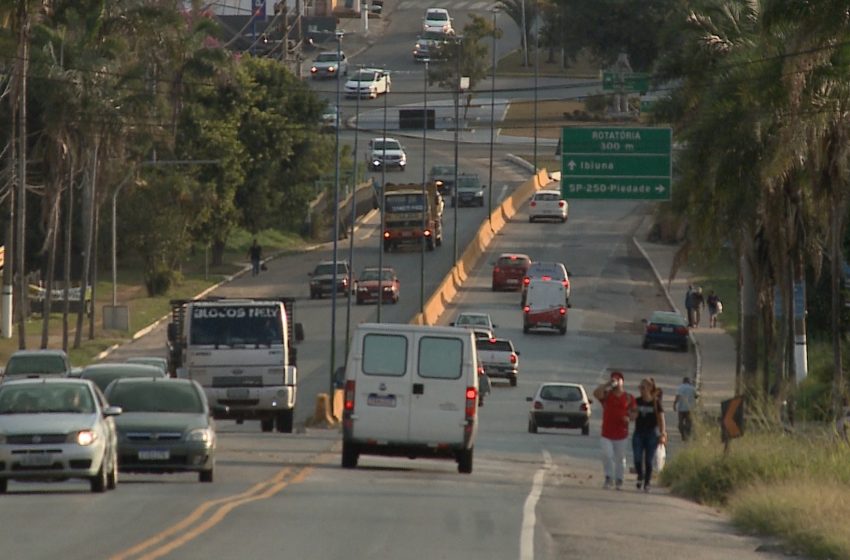  Motoristas reclamam de cruzamento perigoso entre rodovias