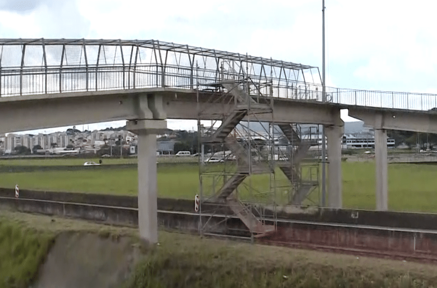 Obras vão bloquear vias paralelas à rodovia Anhanguera no fim de semana