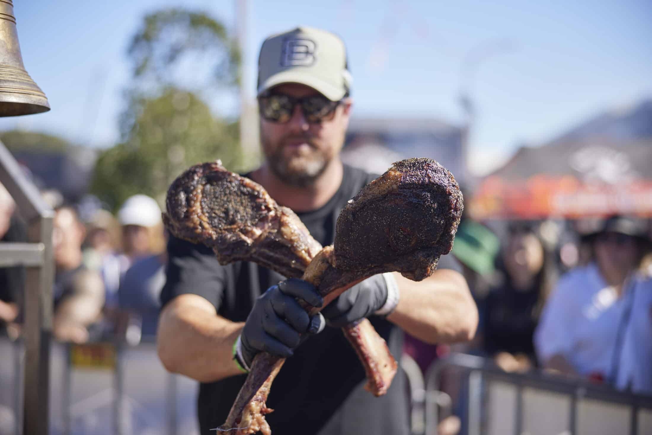 Capa da matéria publicitária do Meatstock.