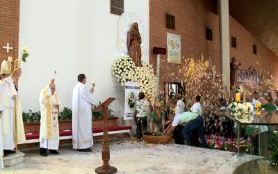 Bênção das rosas marca o dia de Santa Rita em Sorocaba