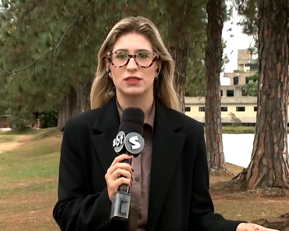 Repórter Nicole Bonentti falando sobre o caso.