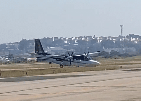 Pouso forçado de avião em Sorocaba problema no trem de pouso mobiliza equipes de segurança