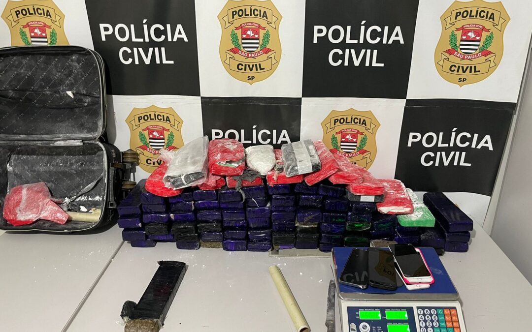 Tráfico de drogas em Salto: Trio é preso com mais de 80 tijolos de maconha e cocaína