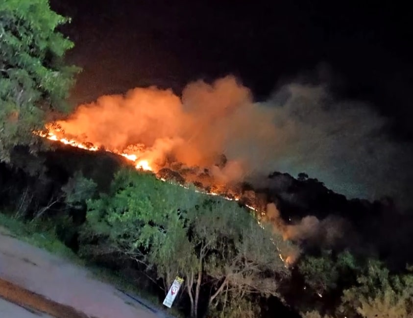 Após uma semana de fogo, incêndio em Alumínio é controlado