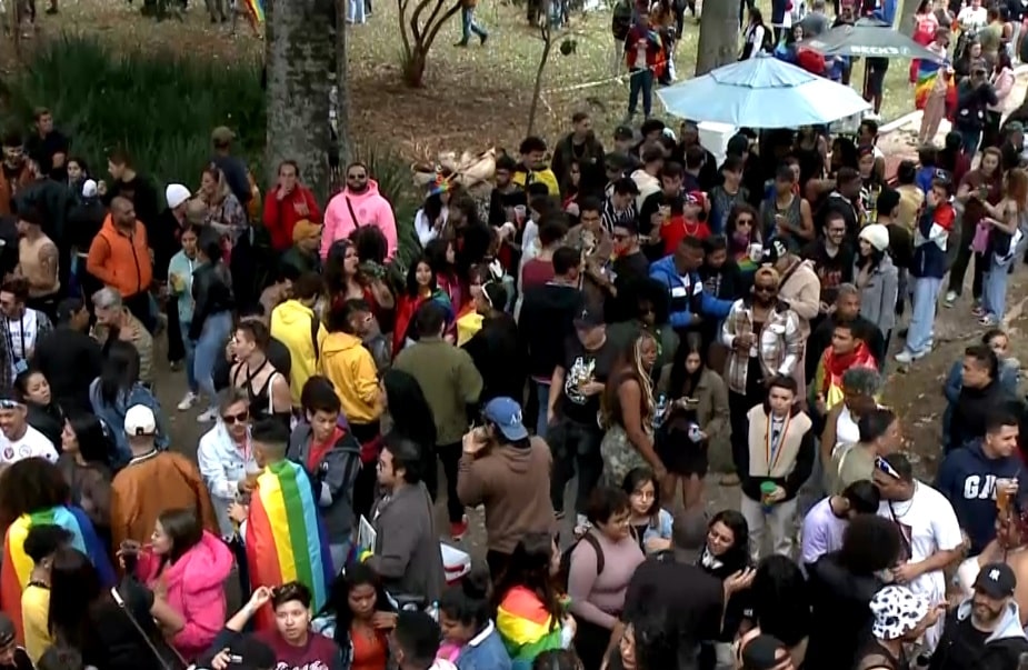 Parada LGBTQIA+: evento é realizado no centro de Sorocaba