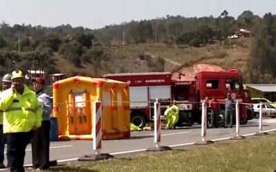 Profissionais participam de treinamento em simulado de acidente em Jundiaí