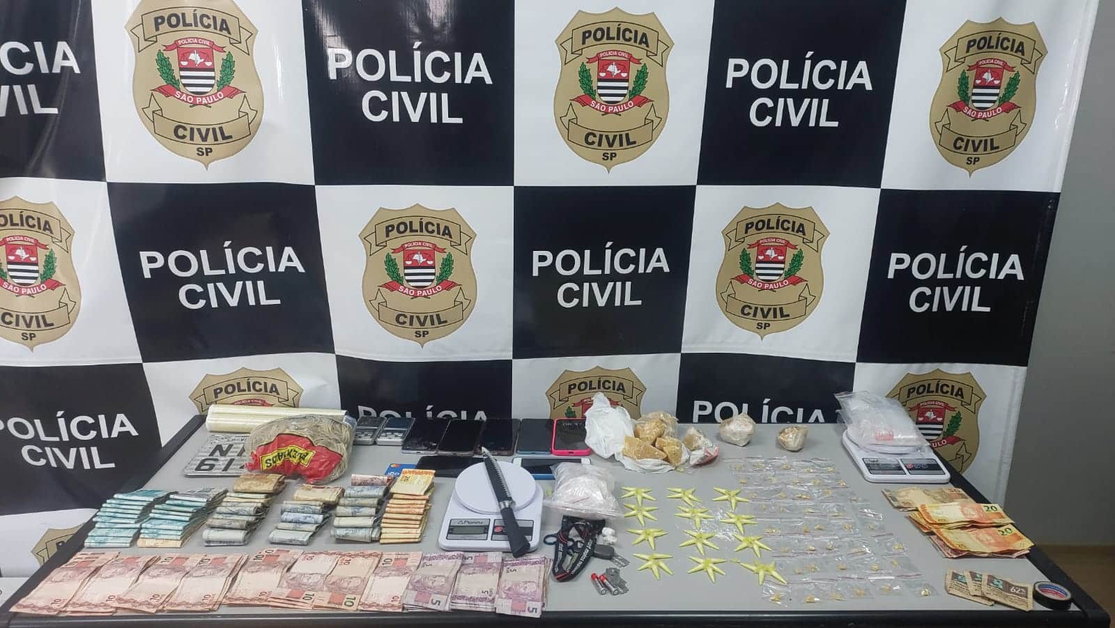 Dois suspeitos de tráfico de drogas são presos em Itapetininga