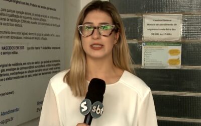 Eleitores que estiverem fora do domicílio eleitoral têm 2 formas de justificar ausência