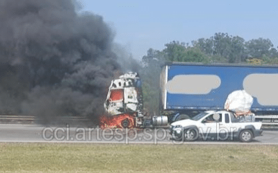 Incêndio em veículo causa 14 km de congestionamento em Jundiaí