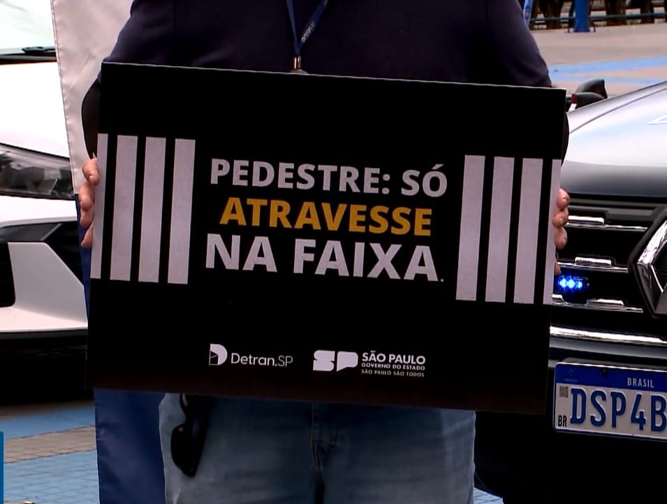 Placa da ação.