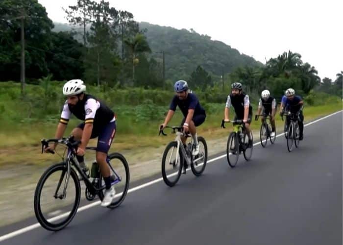 Ciclistas participam de pedal solidário e percorrem 500 quilômetros