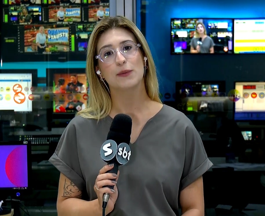 Repórter Nicole Bonentti falando sobre o IPVA 2025.