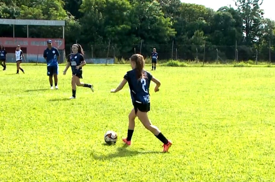 Seletiva para times femininos do São Bento atraem meninas de diferentes estados