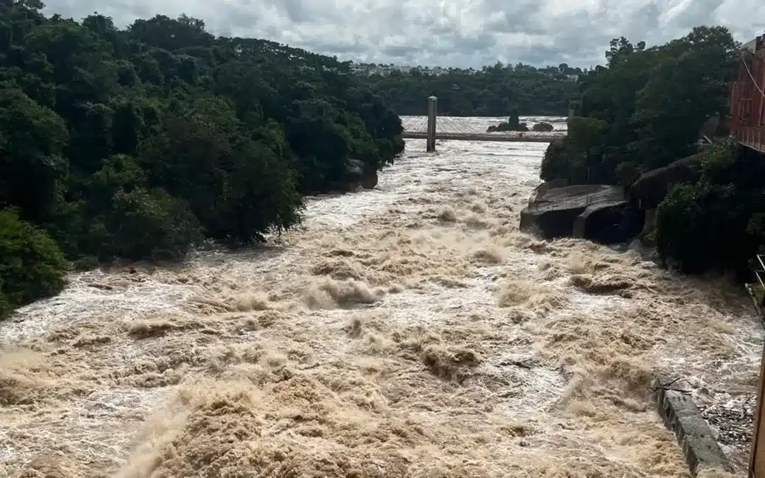 Após chuva, Complexo da Cachoeira é liberado pela Defesa Civil para visitação