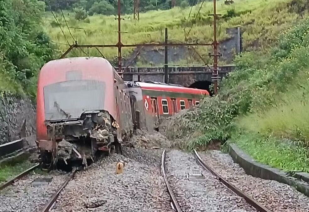 Linha 7 – Rubi da CPTM tem pontos de interrupções por conta da chuva